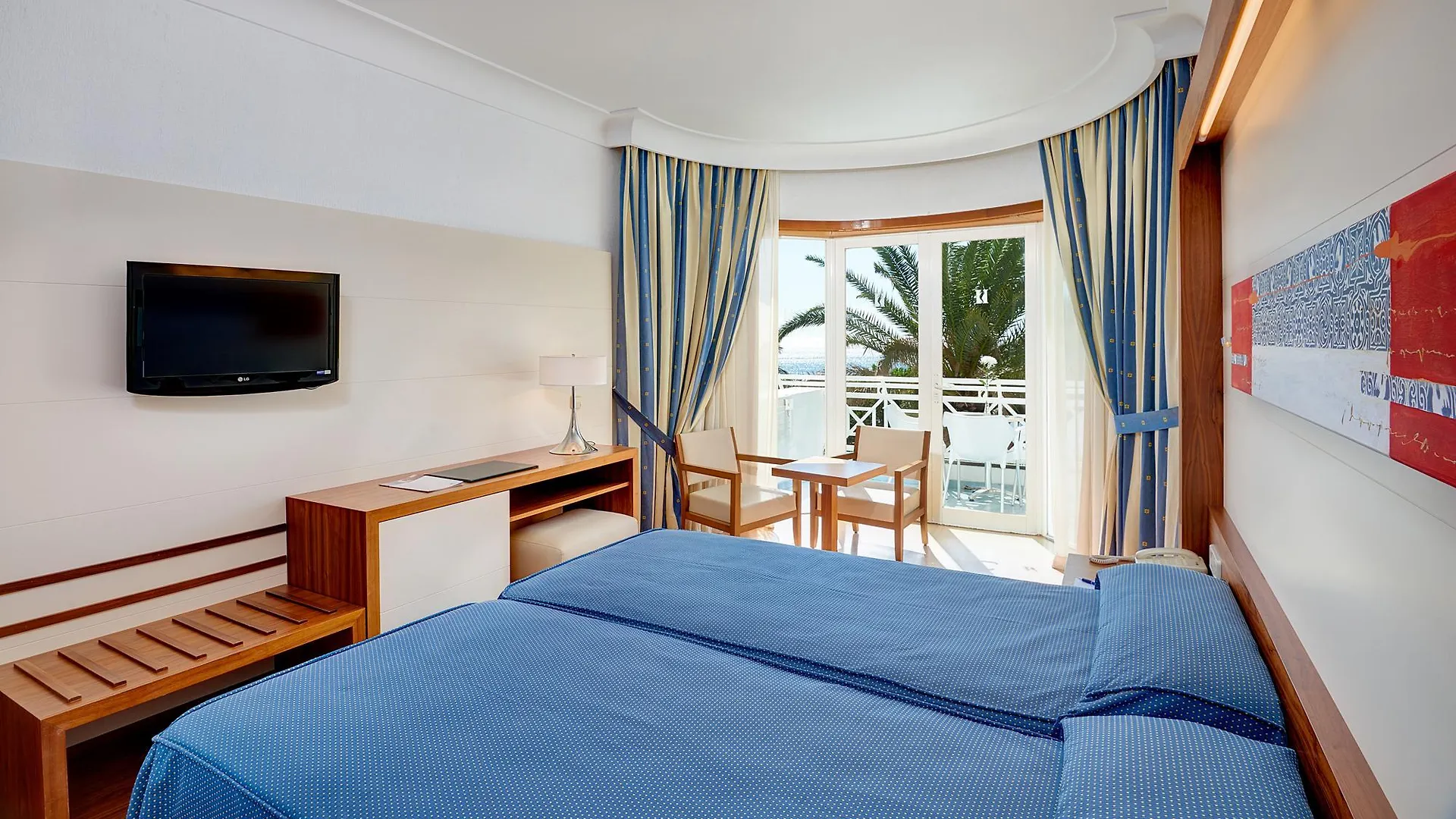 Hipotels La Geria Puerto del Carmen  Puerto del Carmen (Lanzarote)